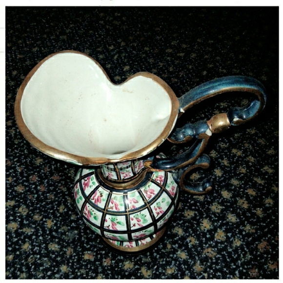 VINTAGE HAND PAINTED PITCHER/ VASE FROM BELGIUM - Picture 2 of 3